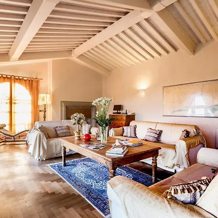 Sleeps 10 Pool Wifi